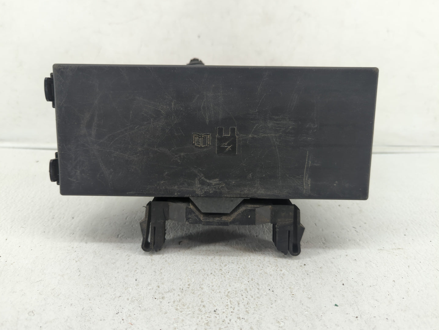 2012-2014 Ford Edge Fusebox Fuse Box Panel Relay Module P/N:CT4T-14290-LG CT4T-14290-HE, CT4T-14290-LF Fits Fits 2012 2013 2