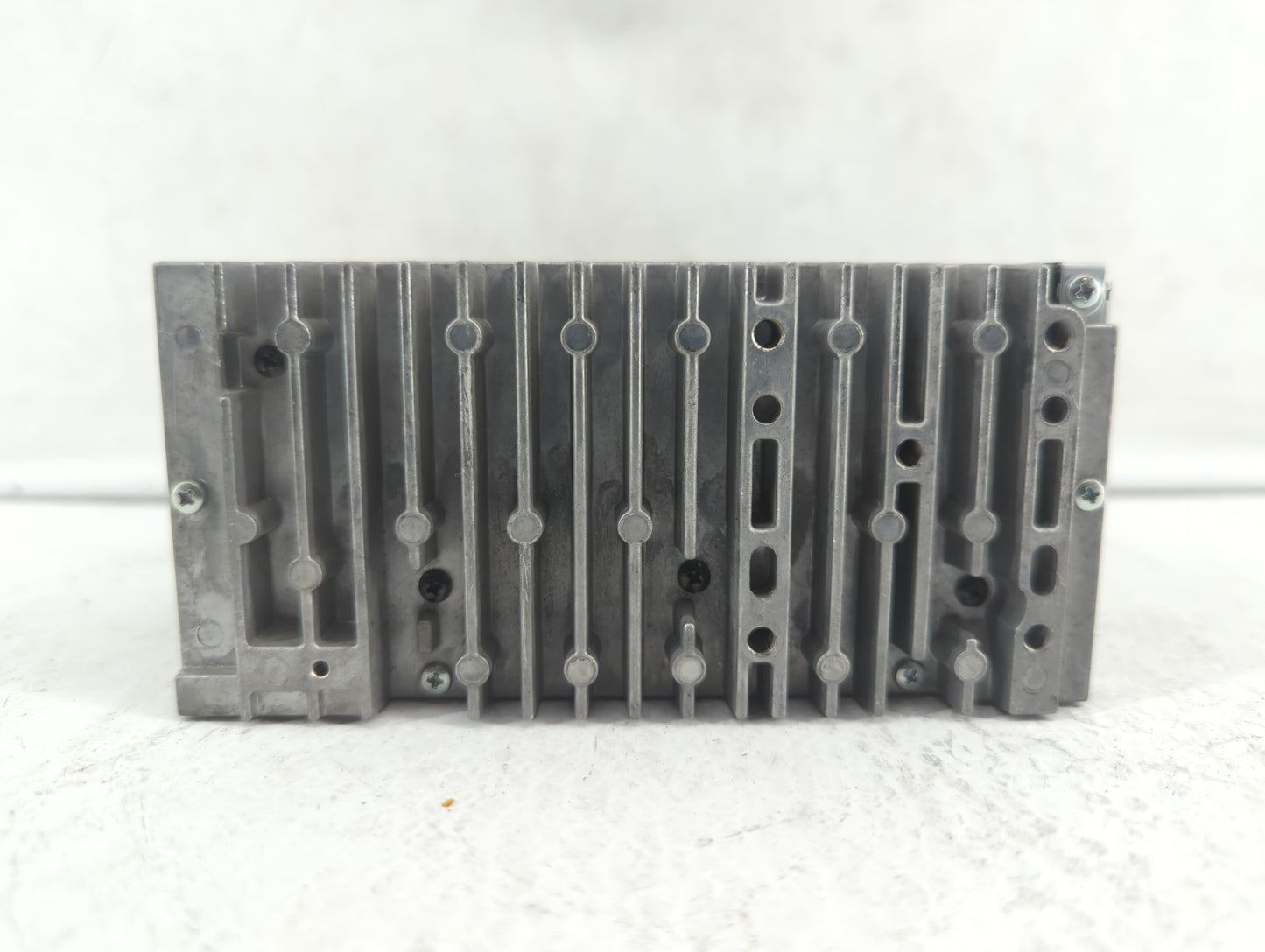2013 Ford Edge Radio AM FM Cd Player Receiver Replacement P/N:DT4T-19C107-CA DT4T-19C107-CB Fits OEM Used Auto Parts - Oemus