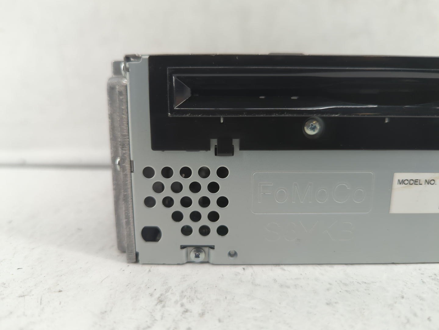 2013 Ford Edge Radio AM FM Cd Player Receiver Replacement P/N:DT4T-19C107-CA DT4T-19C107-CB Fits OEM Used Auto Parts - Oemus