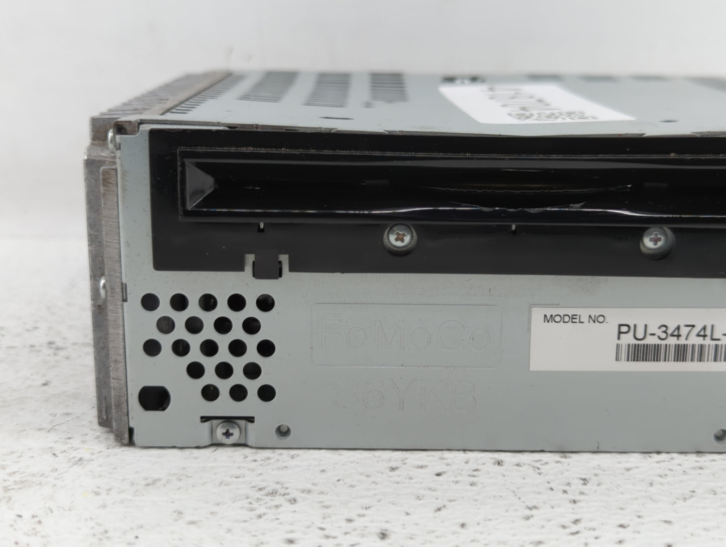 2013-2014 Ford Edge Am Fm Cd Player Radio Receiver - Oemusedautoparts1.com