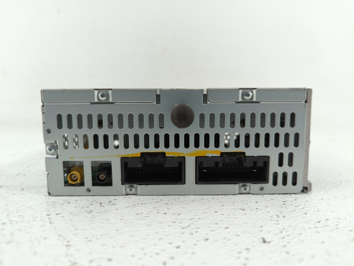 2013-2014 Ford Edge Am Fm Cd Player Radio Receiver - Oemusedautoparts1.com
