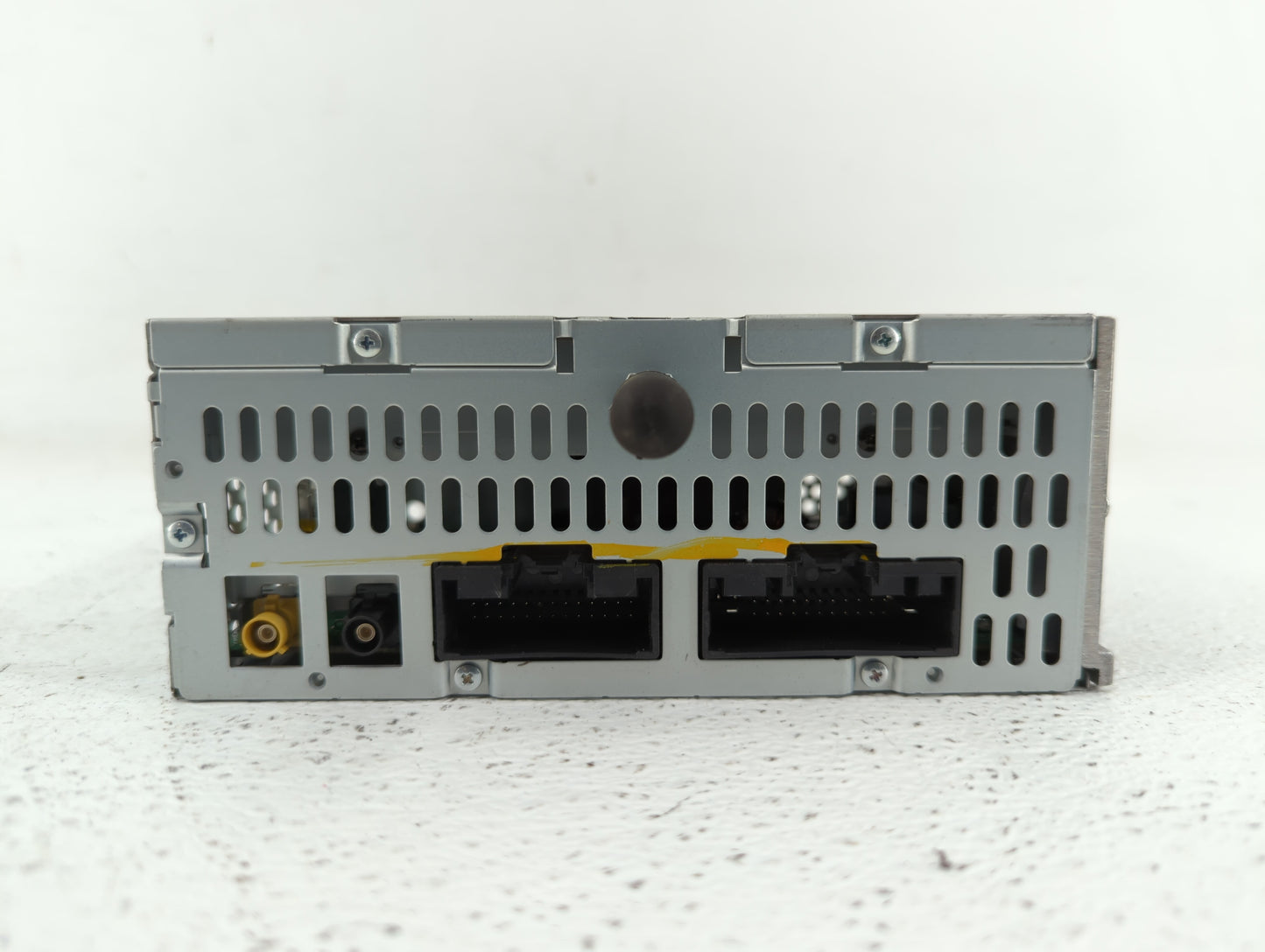 2013-2014 Ford Edge Am Fm Cd Player Radio Receiver - Oemusedautoparts1.com