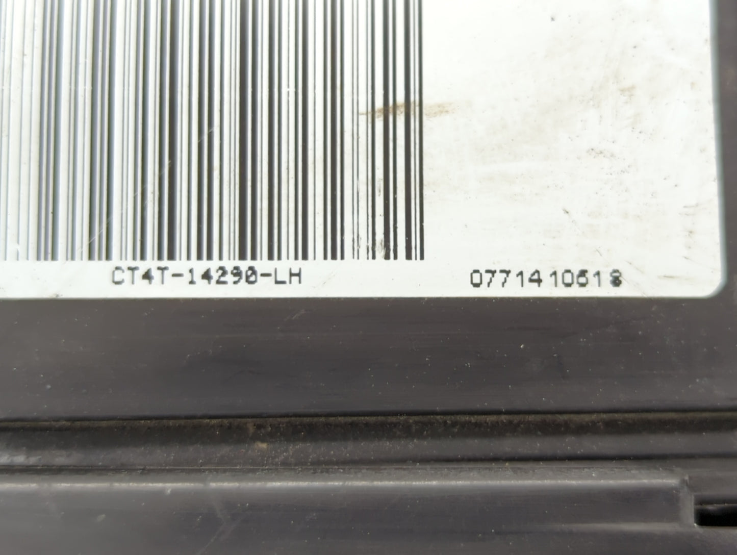 2012-2014 Ford Edge Fusebox Fuse Box Panel Relay Module P/N:CT4T-14290-LH BT4T-14290-DF, CT4T-14290-GH Fits Fits 2012 2013 2