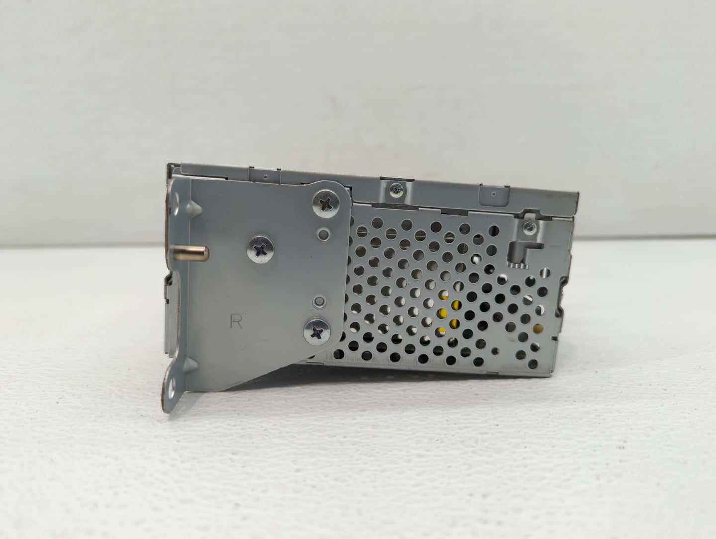 2013-2013 Ford Edge Am Fm Cd Player Radio Receiver - Oemusedautoparts1.com