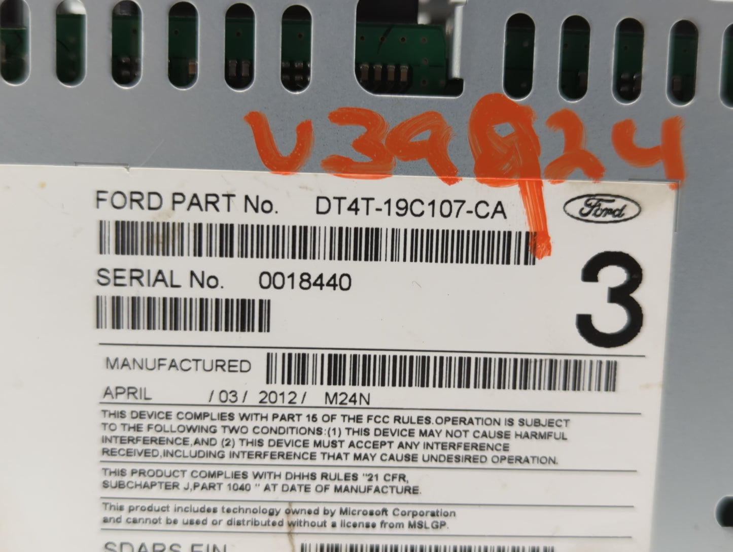 2013-2013 Ford Edge Am Fm Cd Player Radio Receiver - Oemusedautoparts1.com