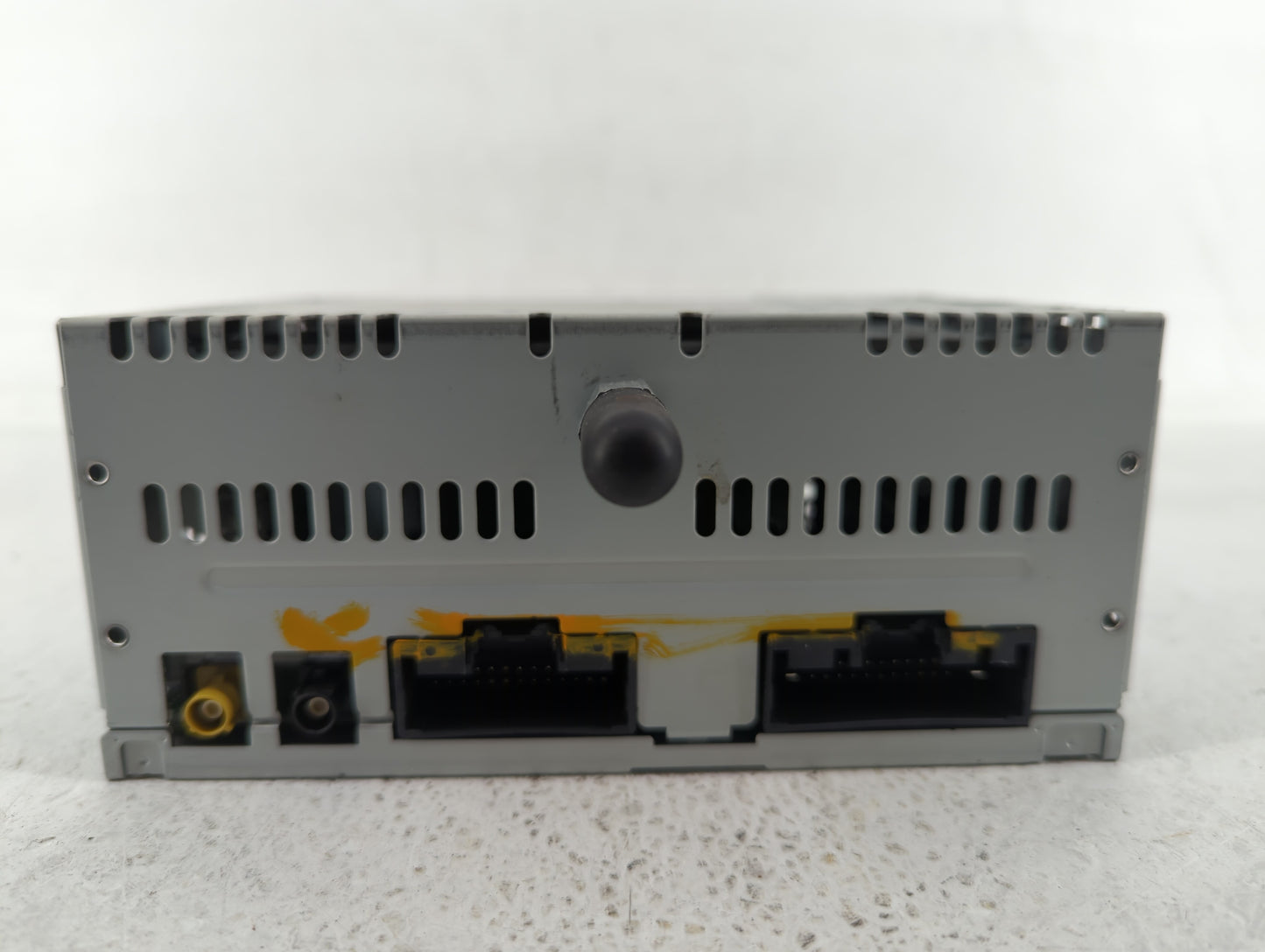 2013-2013 Ford Edge Am Fm Cd Player Radio Receiver - Oemusedautoparts1.com