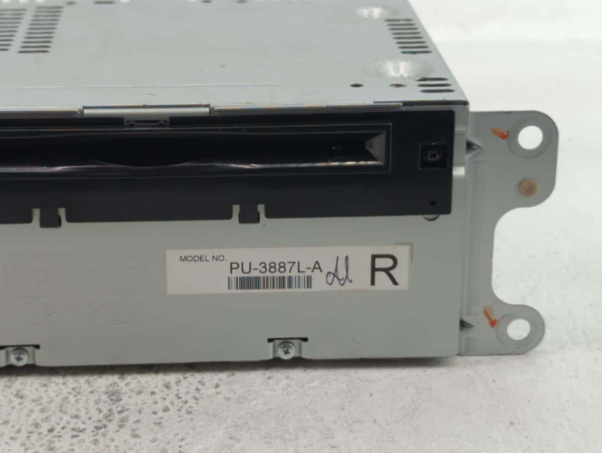 2013-2013 Ford Edge Am Fm Cd Player Radio Receiver 458893 - Oemusedautoparts1.com