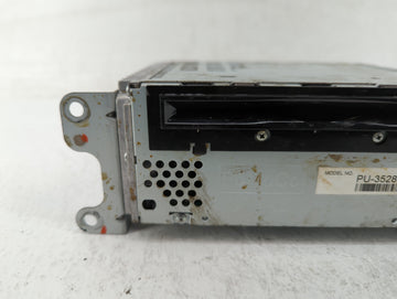 2013-2014 Ford Edge Radio AM FM Cd Player Receiver Replacement P/N:DT4T-19C107-BB ET4T-19C107-NA Fits Fits 2013 2014 OEM Used Auto Parts