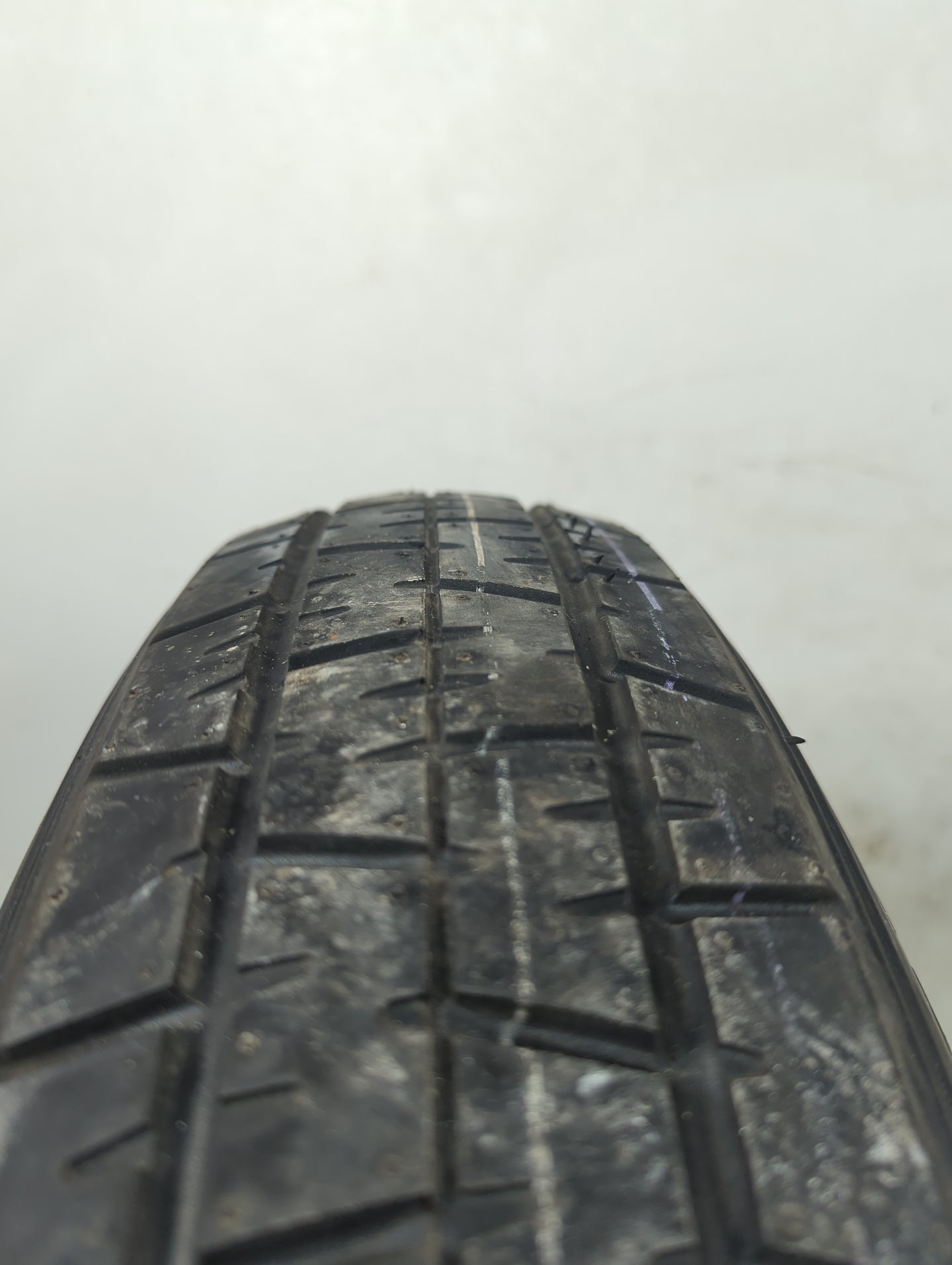 2007-2014 Ford Edge Spare Donut Tire Wheel Rim Oem 5035969 - Oemusedautoparts1.com