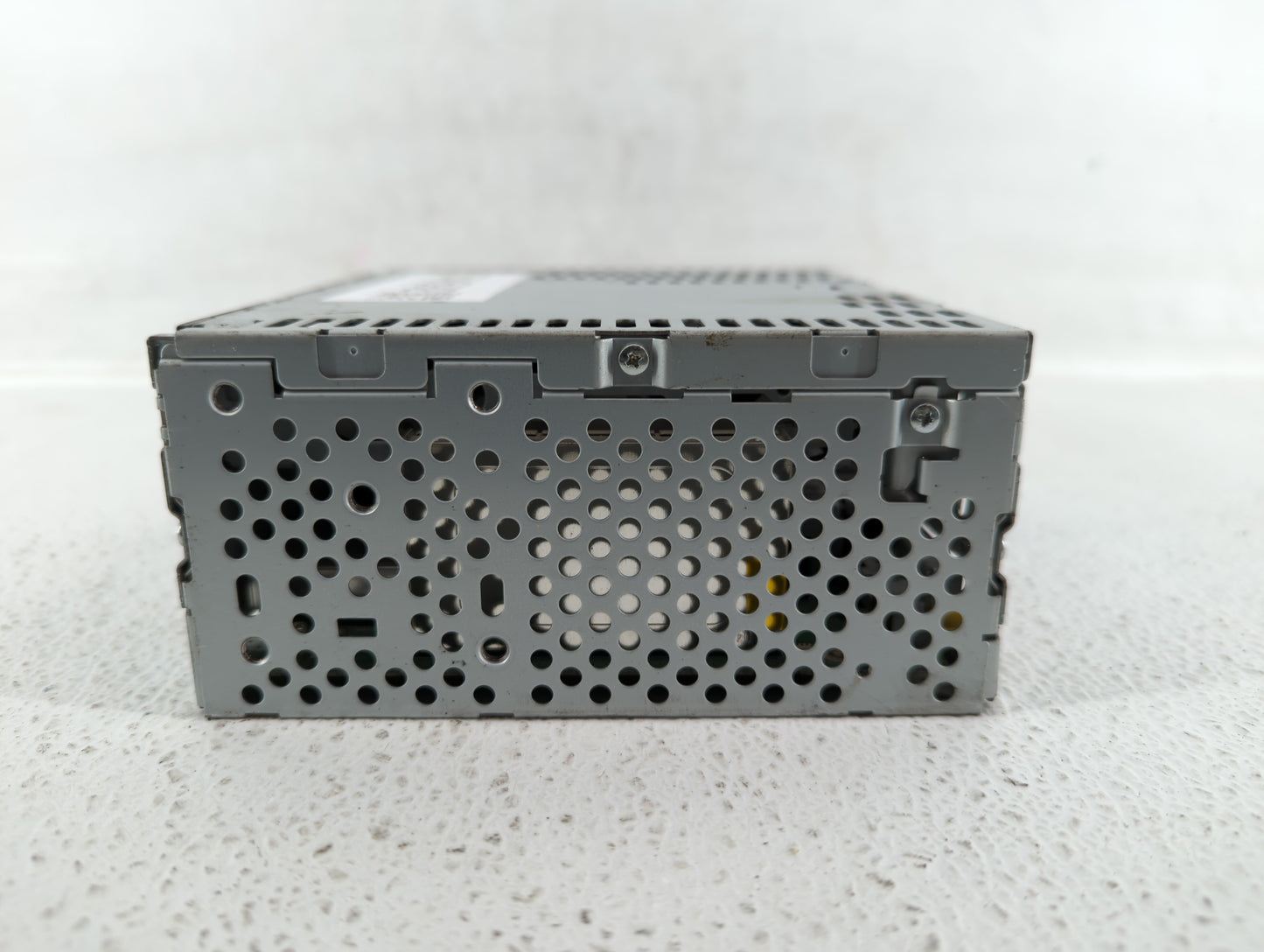 2013 Ford Edge Radio AM FM Cd Player Receiver Replacement P/N:DT4T-19C107-CA DT4T-19C107-CB Fits OEM Used Auto Parts - Oemus