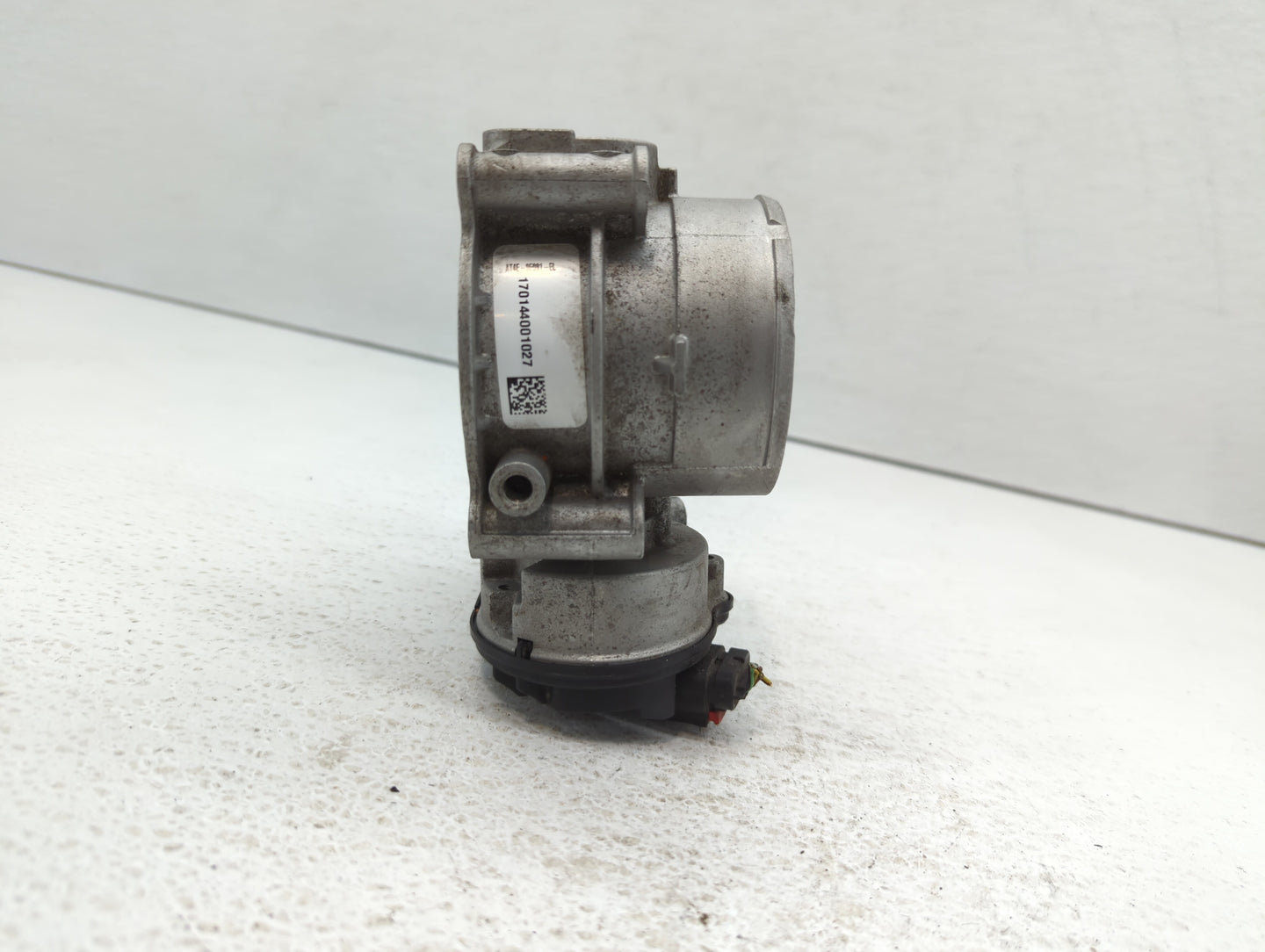 2011-2018 Ford Edge Throttle Body P/N:AT4E-9F991-EL Fits Fits 2011 2012 2013 2014 2015 2016 2017 2018 2019 OEM Used Auto Par