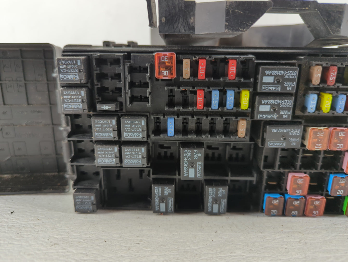 2012-2014 Ford Edge Fusebox Fuse Box Panel Relay Module P/N:CT4T-14290-GH CT4T-14290-LF, CT4T-14290-JK Fits Fits 2012 2013 2