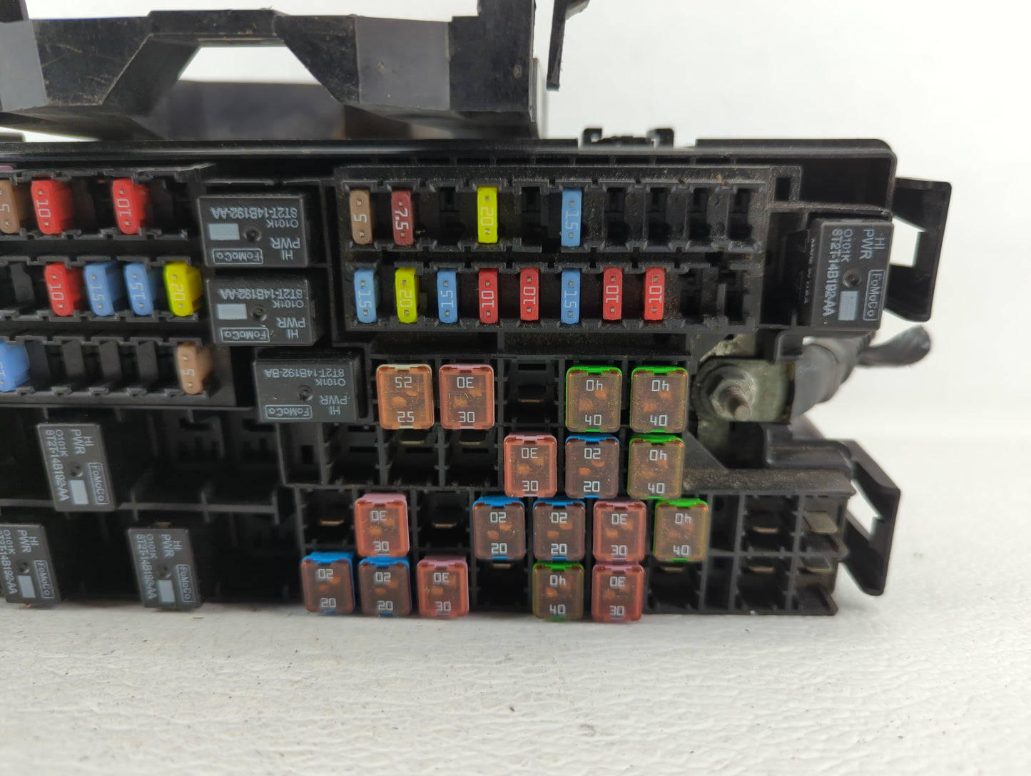 2012-2014 Ford Edge Fusebox Fuse Box Panel Relay Module P/N:CT4T-14290-GH CT4T-14290-LF, CT4T-14290-JK Fits Fits 2012 2013 2