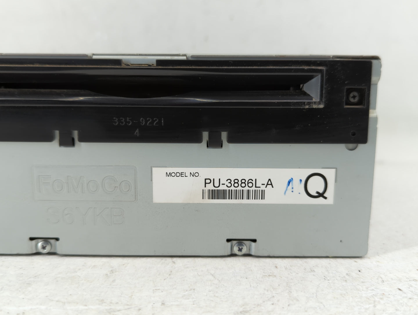 2013-2013 Ford Edge Am Fm Cd Player Radio Receiver - Oemusedautoparts1.com