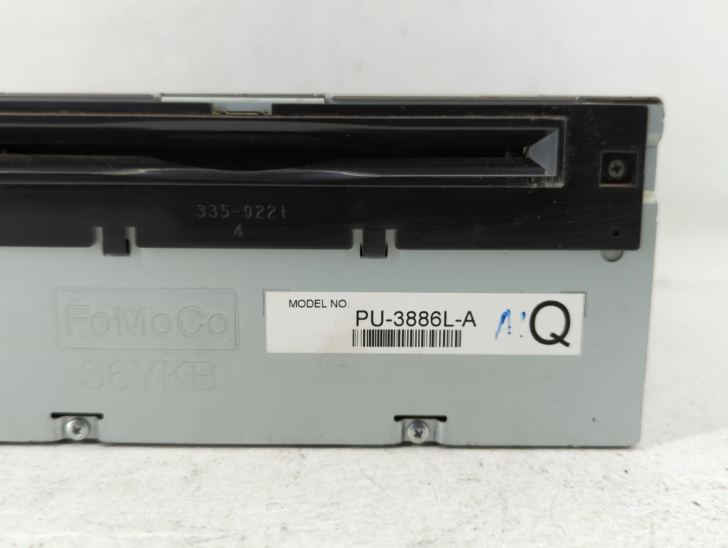 2013-2013 Ford Edge Am Fm Cd Player Radio Receiver - Oemusedautoparts1.com