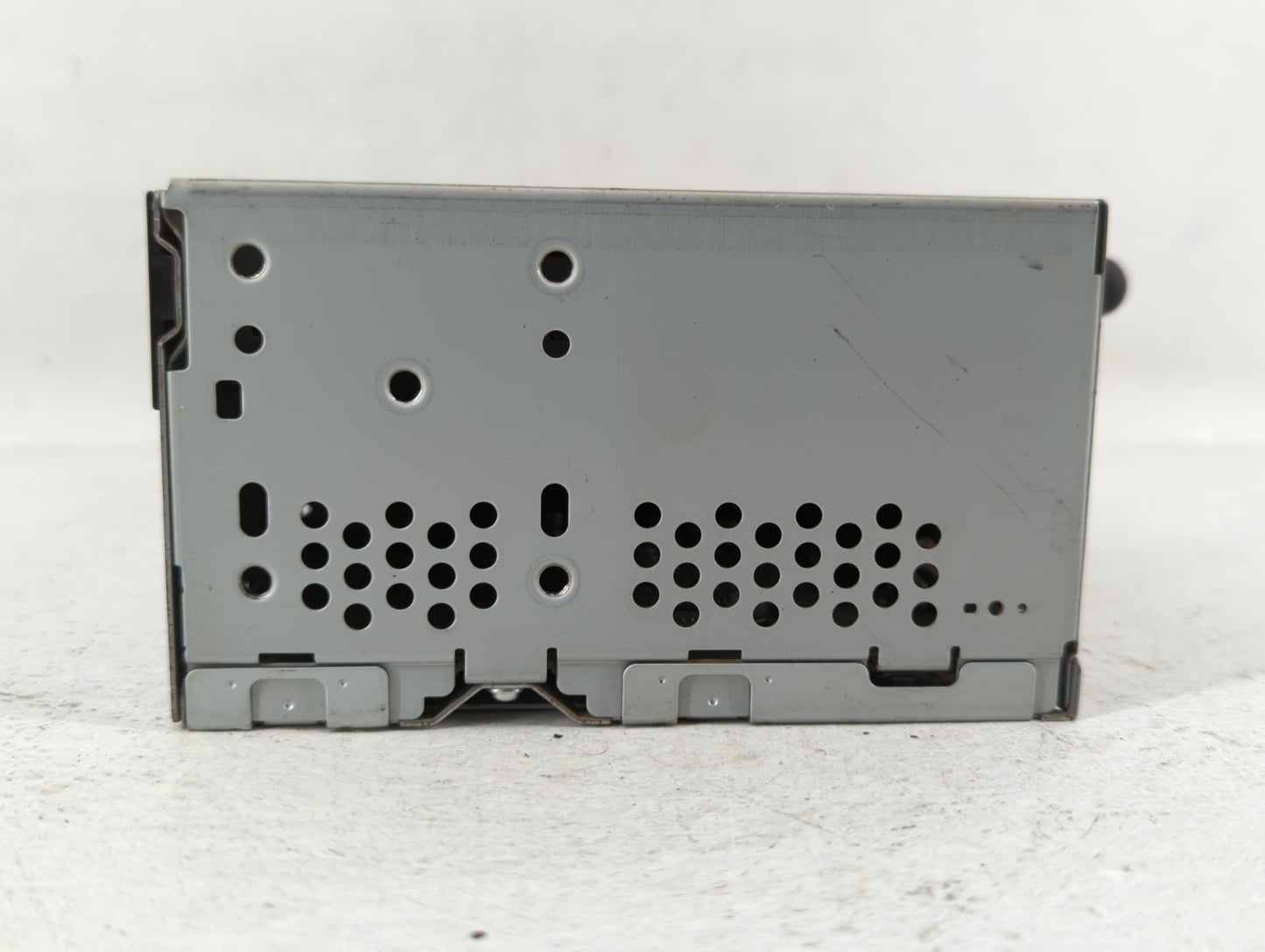 2013-2013 Ford Edge Am Fm Cd Player Radio Receiver - Oemusedautoparts1.com