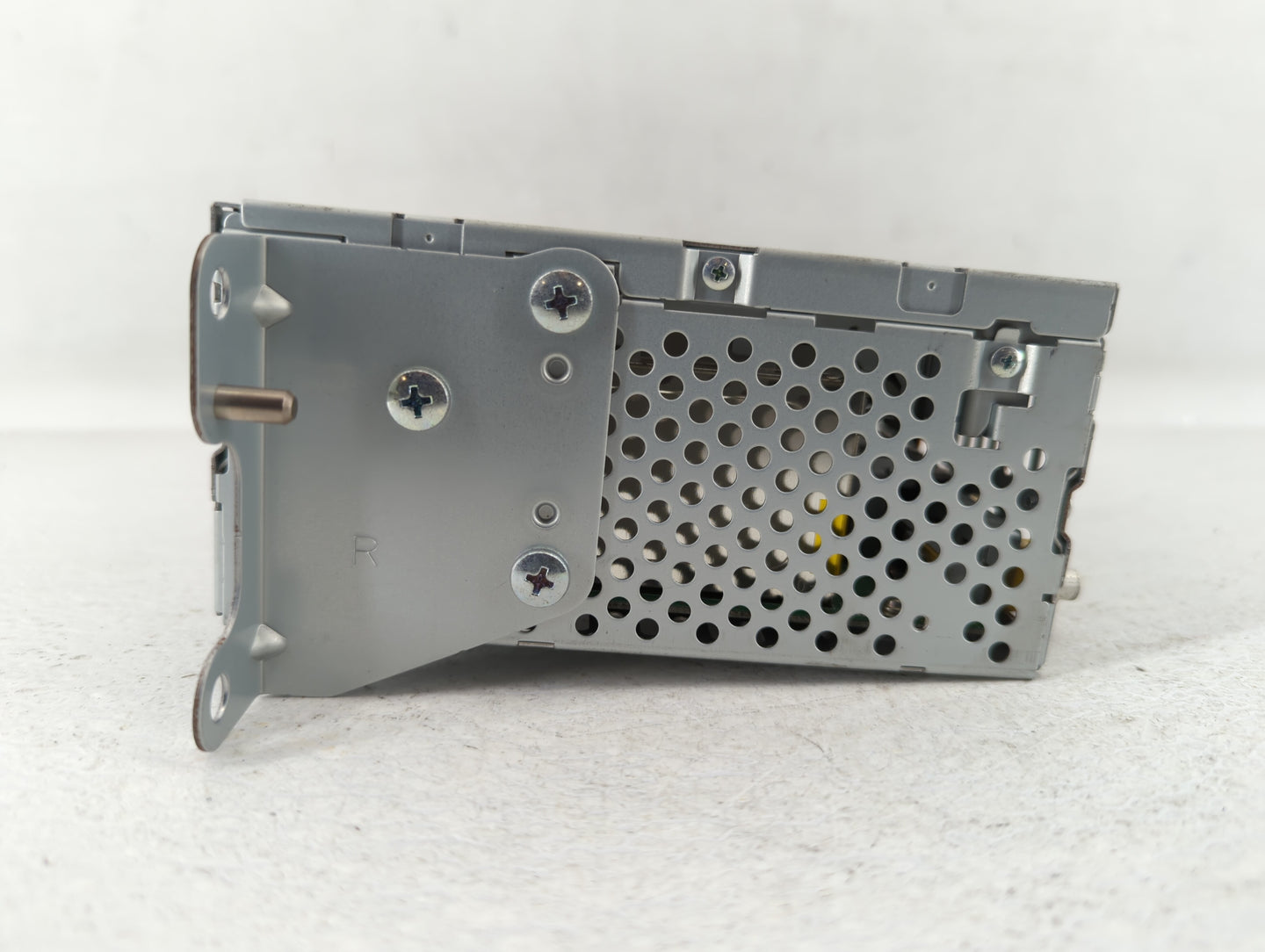 2013-2014 Ford Edge Am Fm Cd Player Radio Receiver - Oemusedautoparts1.com