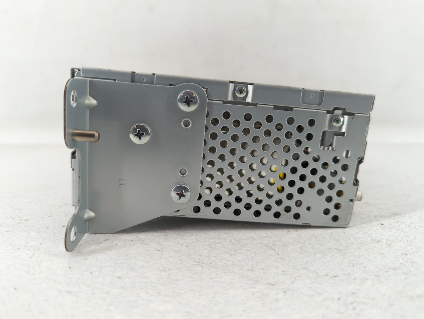 2013-2014 Ford Edge Am Fm Cd Player Radio Receiver - Oemusedautoparts1.com