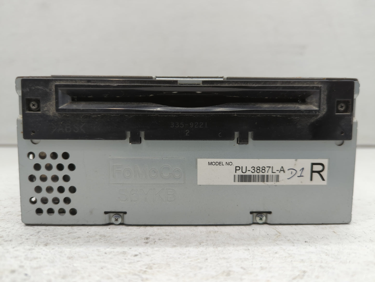 2013 Ford Edge Radio AM FM Cd Player Receiver Replacement P/N:DT4T-19C107-FA Fits OEM Used Auto Parts - Oemusedautoparts1.co
