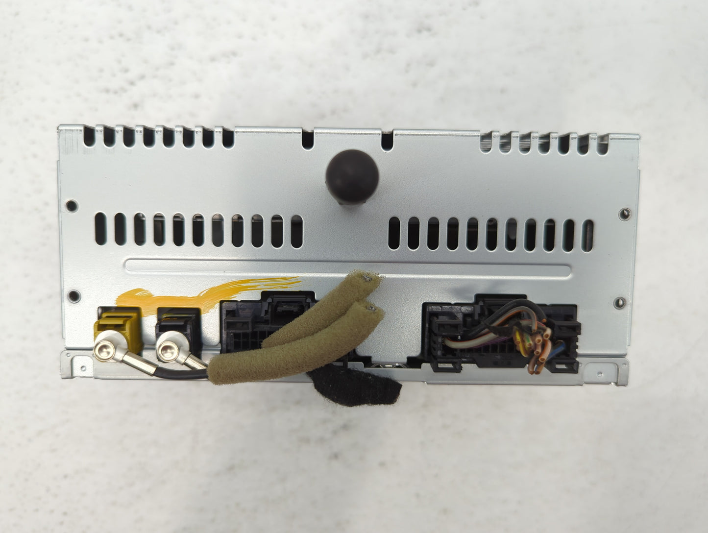 2013 Ford Edge Radio AM FM Cd Player Receiver Replacement P/N:DT4T-19C107-FA Fits OEM Used Auto Parts - Oemusedautoparts1.co