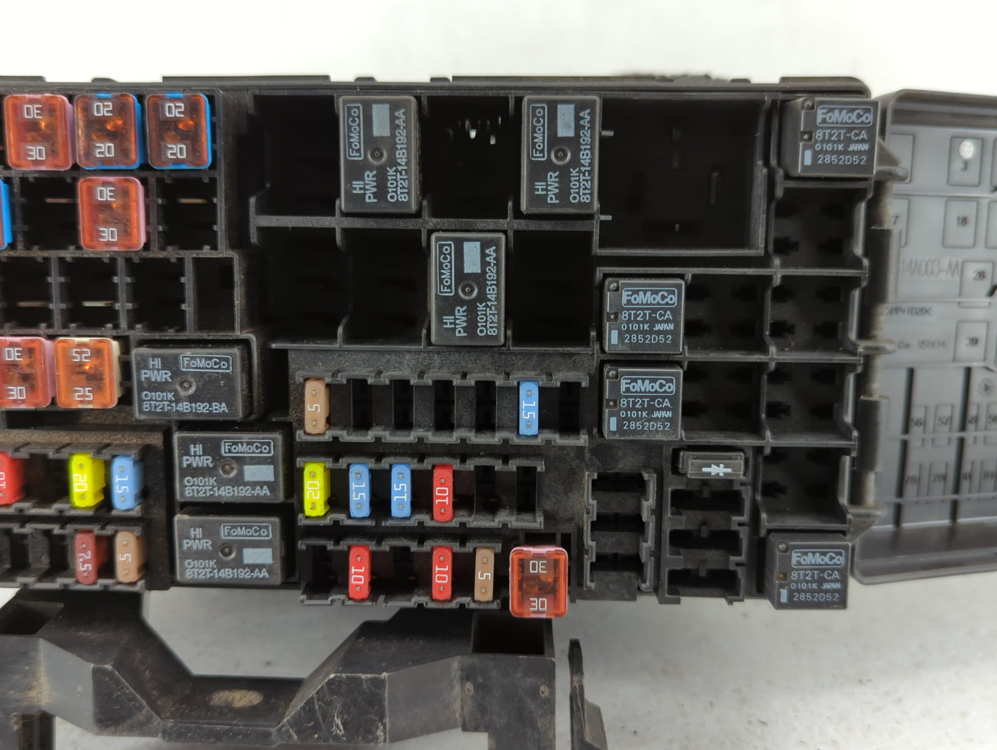 2012-2014 Ford Edge Fusebox Fuse Box Panel Relay Module P/N:CT4T-14290-LF CT4T-14290-HF, BT4T-14A003-AA Fits Fits 2012 2013 