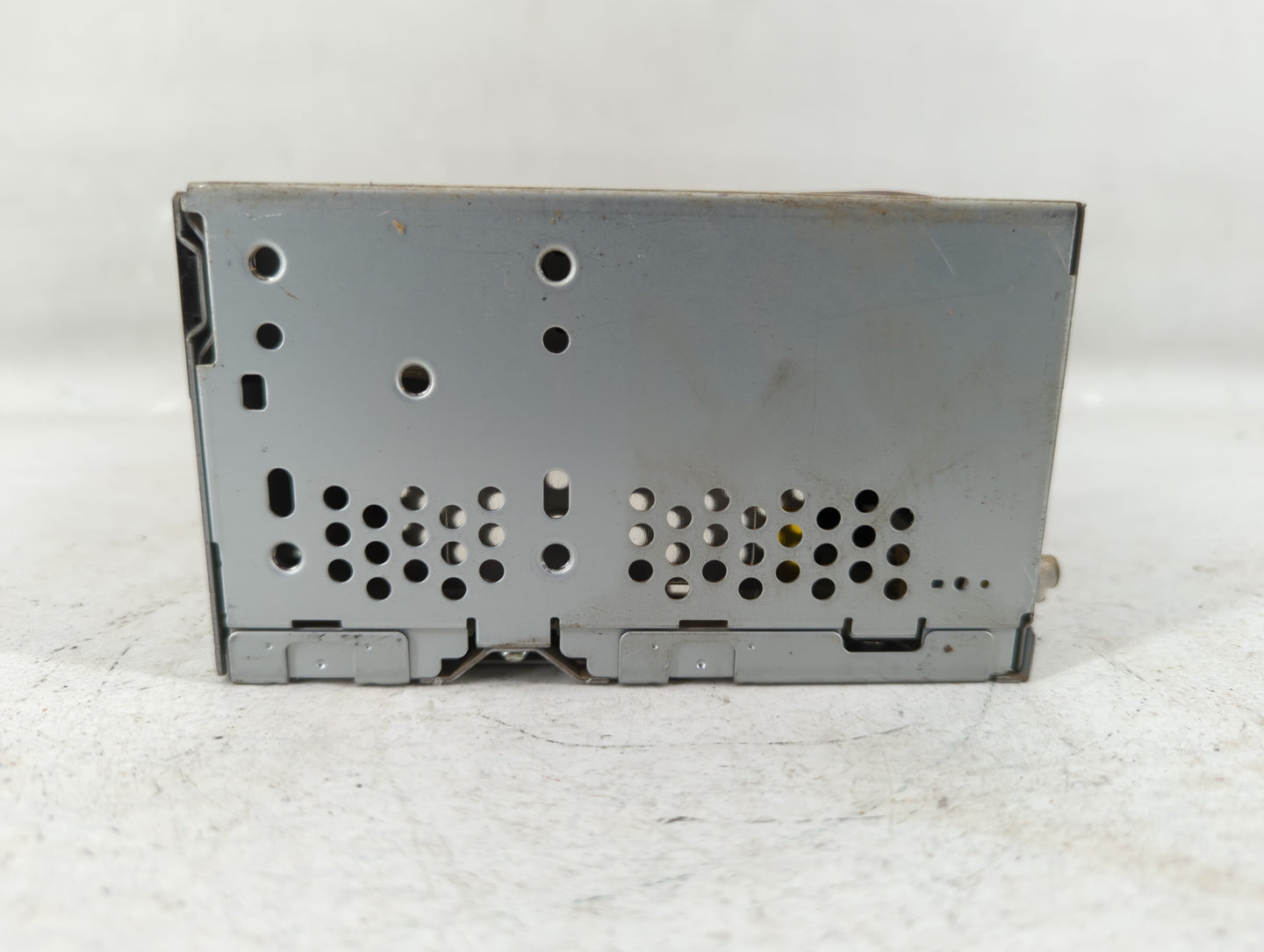2013-2013 Ford Edge Am Fm Cd Player Radio Receiver - Oemusedautoparts1.com