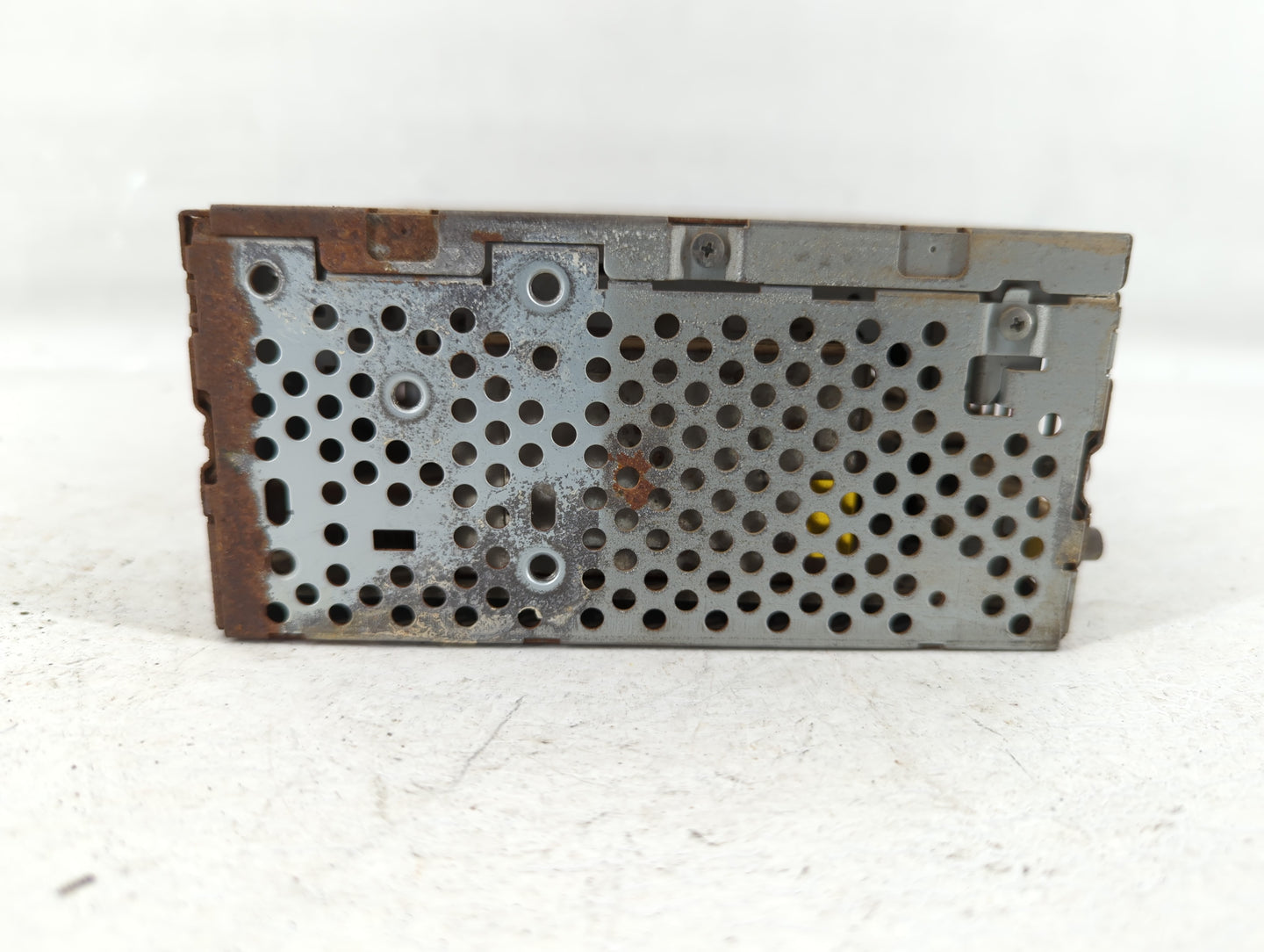 2013-2013 Ford Edge Am Fm Cd Player Radio Receiver - Oemusedautoparts1.com