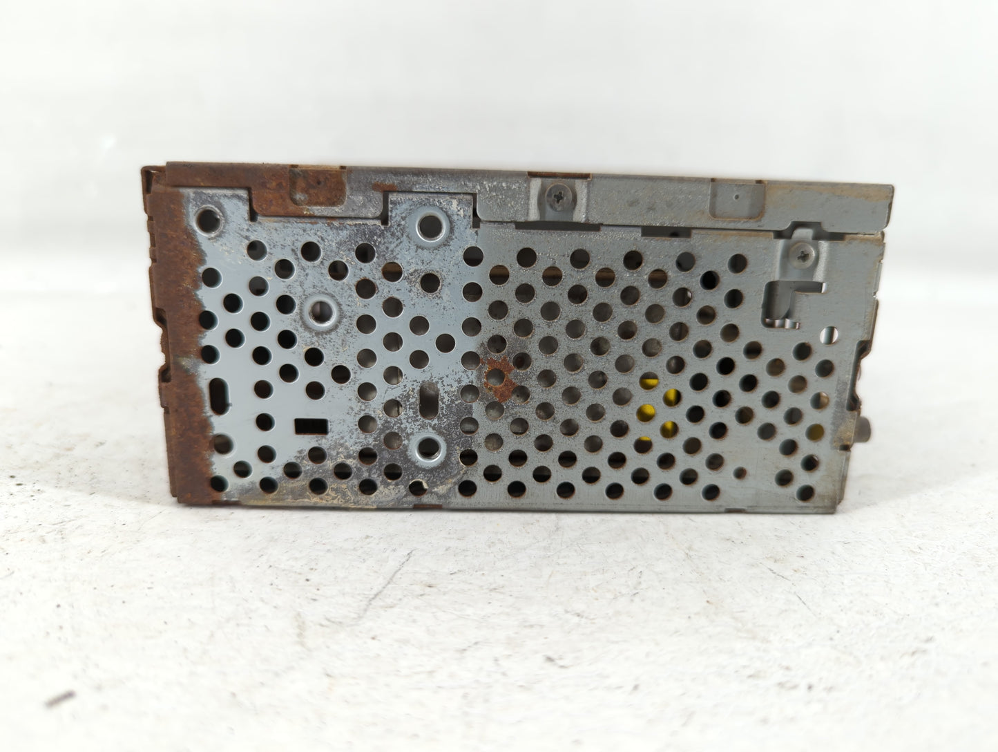 2013-2013 Ford Edge Am Fm Cd Player Radio Receiver - Oemusedautoparts1.com