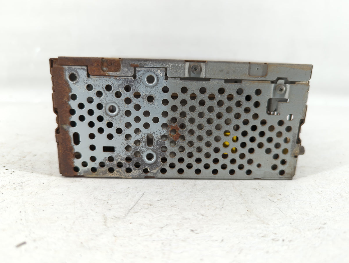 2013-2013 Ford Edge Am Fm Cd Player Radio Receiver 554961 - Oemusedautoparts1.com
