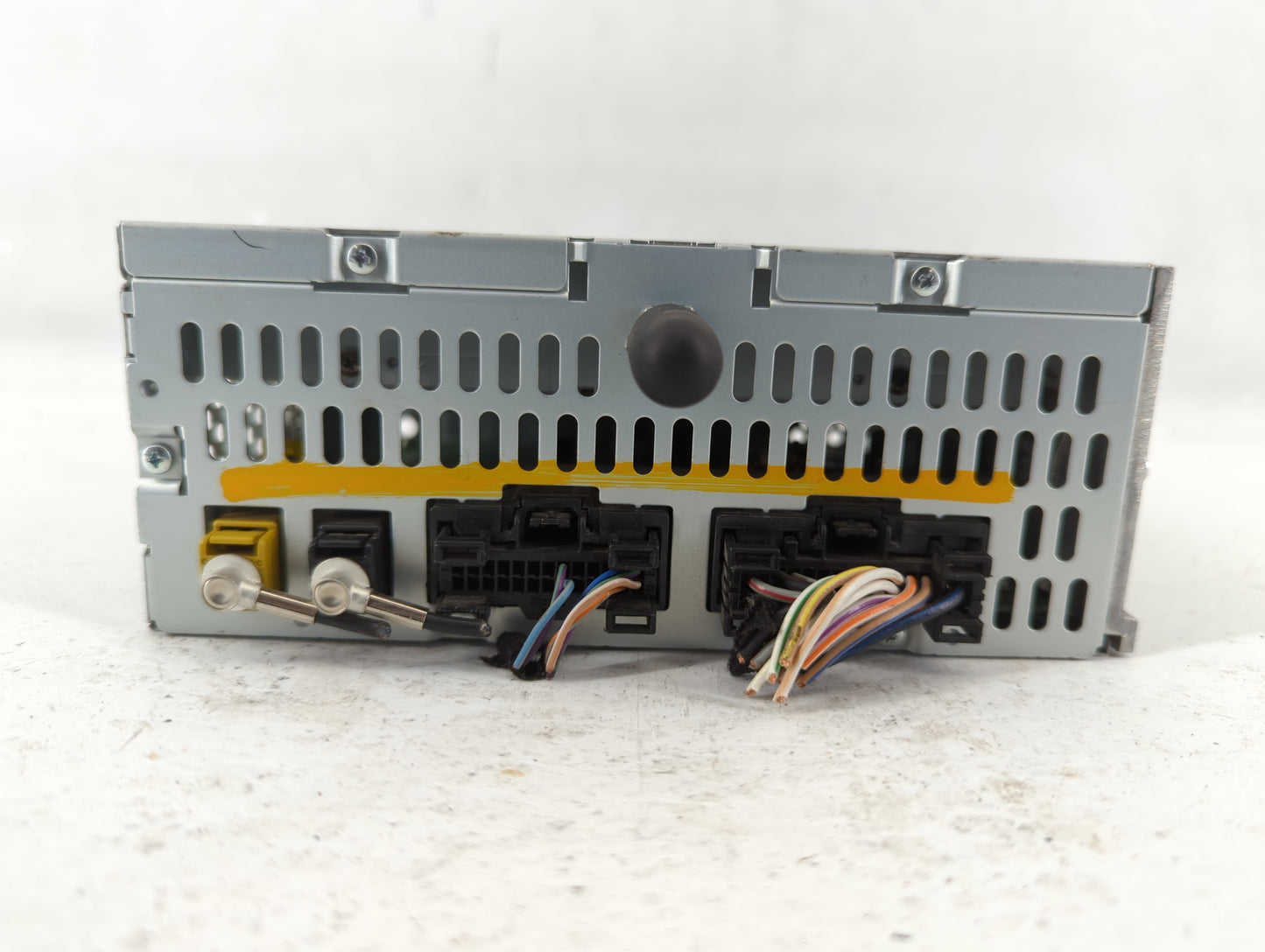 2013-2014 Ford Edge Am Fm Cd Player Radio Receiver - Oemusedautoparts1.com