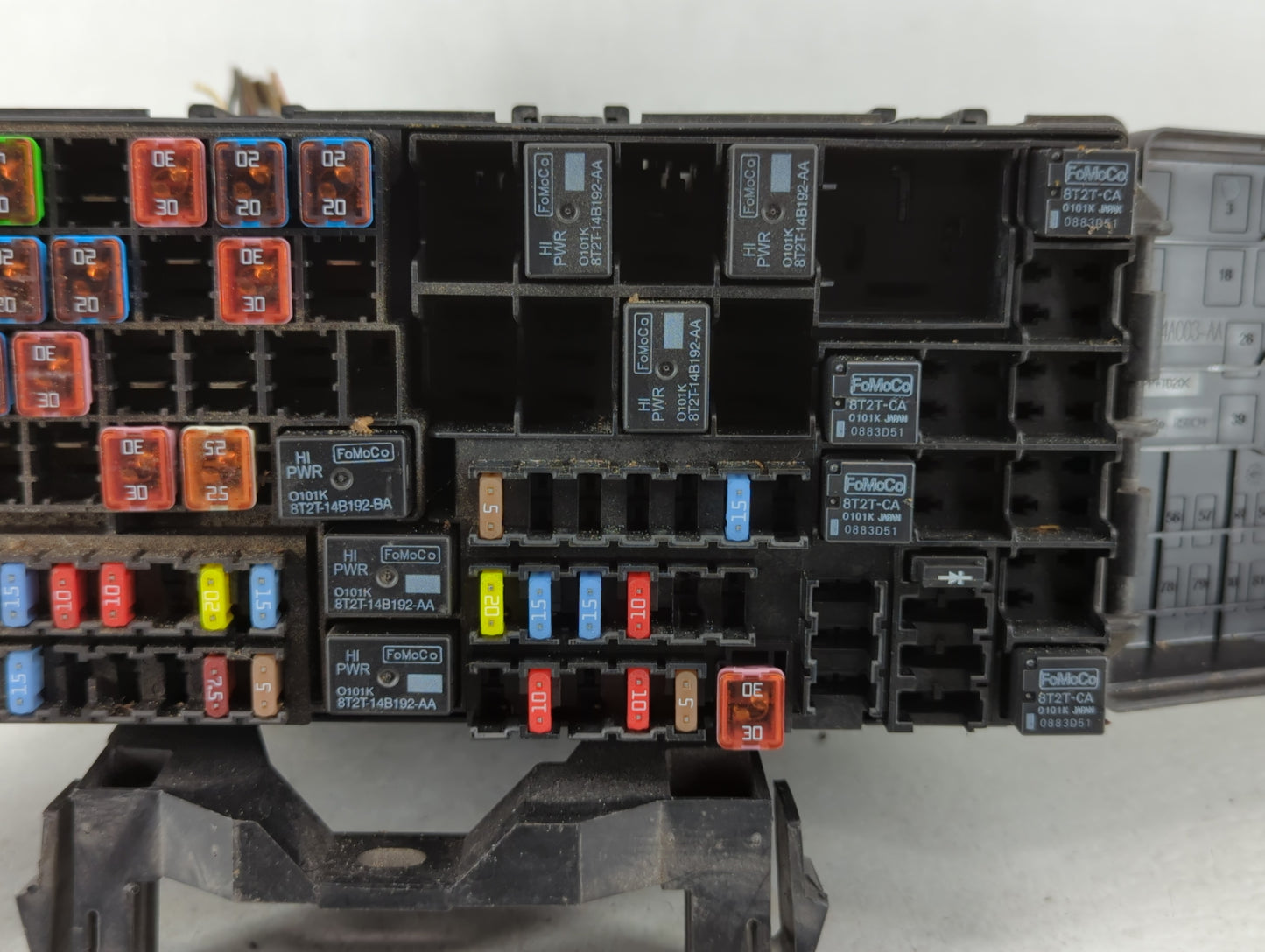 2012-2014 Ford Edge Fusebox Fuse Box Panel Relay Module P/N:CT4T-14290-LF CT4T-14290-HF, BT4T-14A003-AA Fits Fits 2012 2013 
