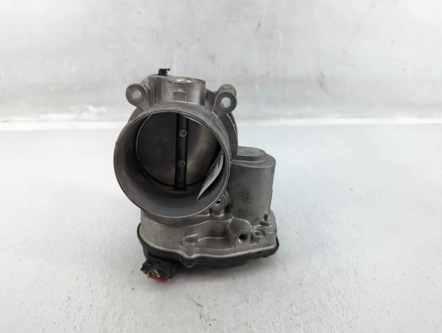 2011-2018 Ford Edge Throttle Body P/N:132814005997 Fits Fits 2011 2012 2013 2014 2015 2016 2017 2018 2019 OEM Used Auto Part
