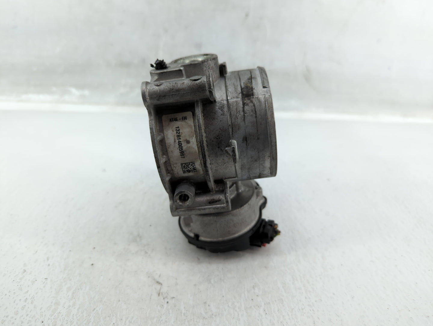 2011-2018 Ford Edge Throttle Body P/N:132814005997 Fits Fits 2011 2012 2013 2014 2015 2016 2017 2018 2019 OEM Used Auto Part