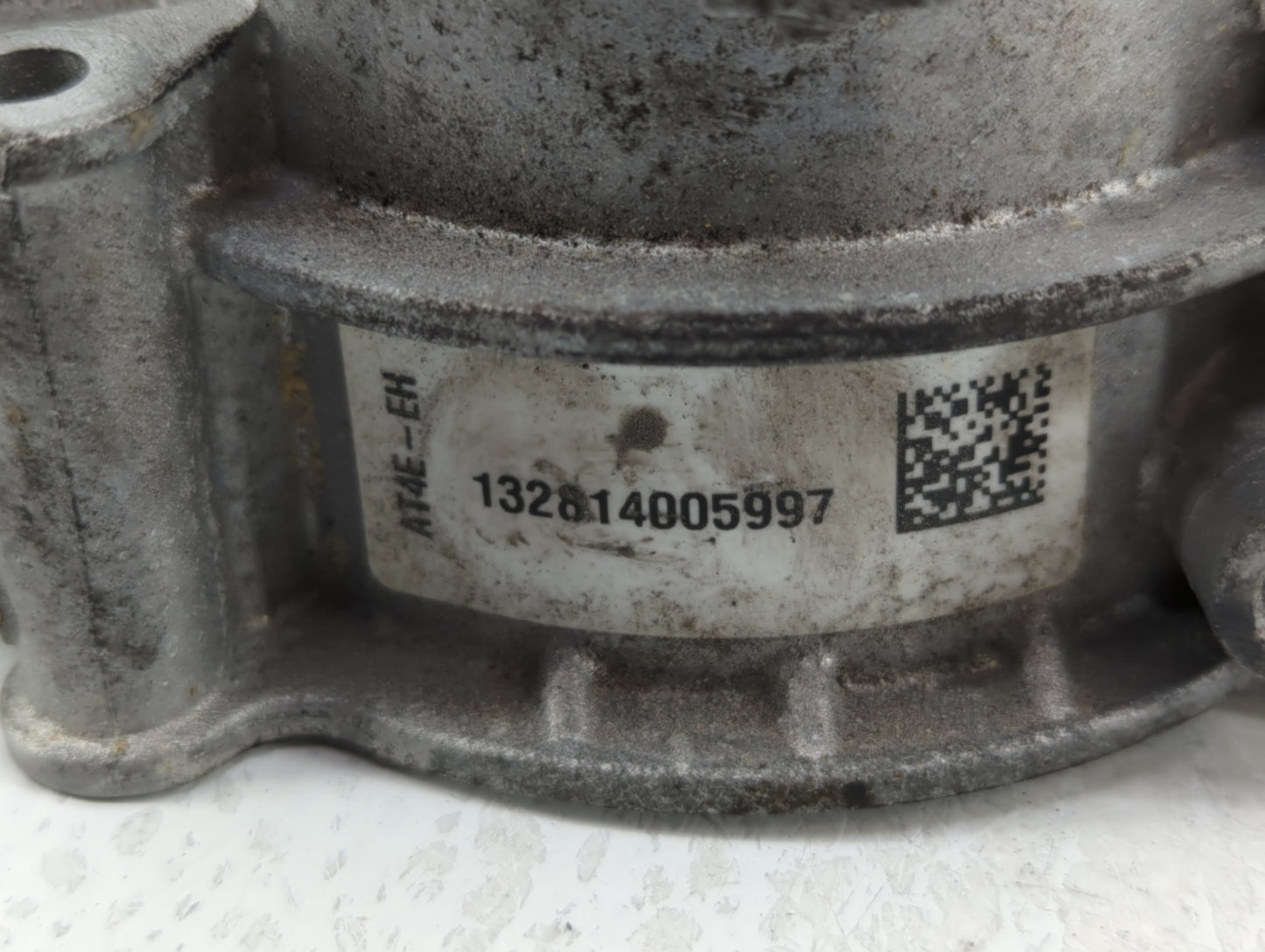 2011-2018 Ford Edge Throttle Body P/N:132814005997 Fits Fits 2011 2012 2013 2014 2015 2016 2017 2018 2019 OEM Used Auto Part