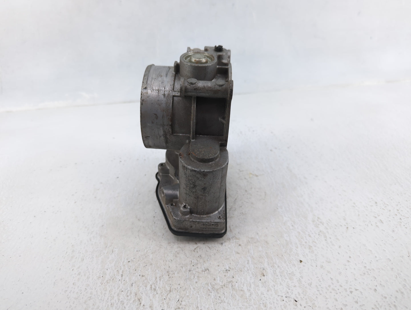 2011-2018 Ford Edge Throttle Body P/N:AT4E-EF Fits Fits 2011 2012 2013 2014 2015 2016 2017 2018 2019 OEM Used Auto Parts - O