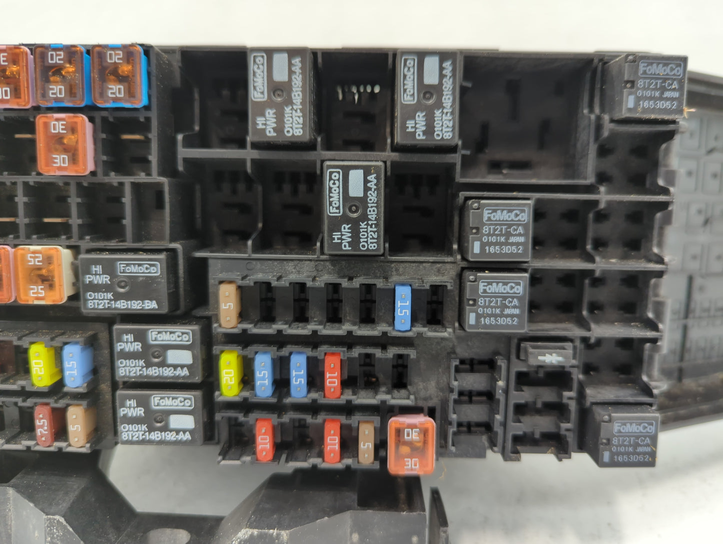 2012-2014 Ford Edge Fusebox Fuse Box Panel Relay Module P/N:CT4T-14290-NH Fits Fits 2012 2013 2014 OEM Used Auto Parts - Oem