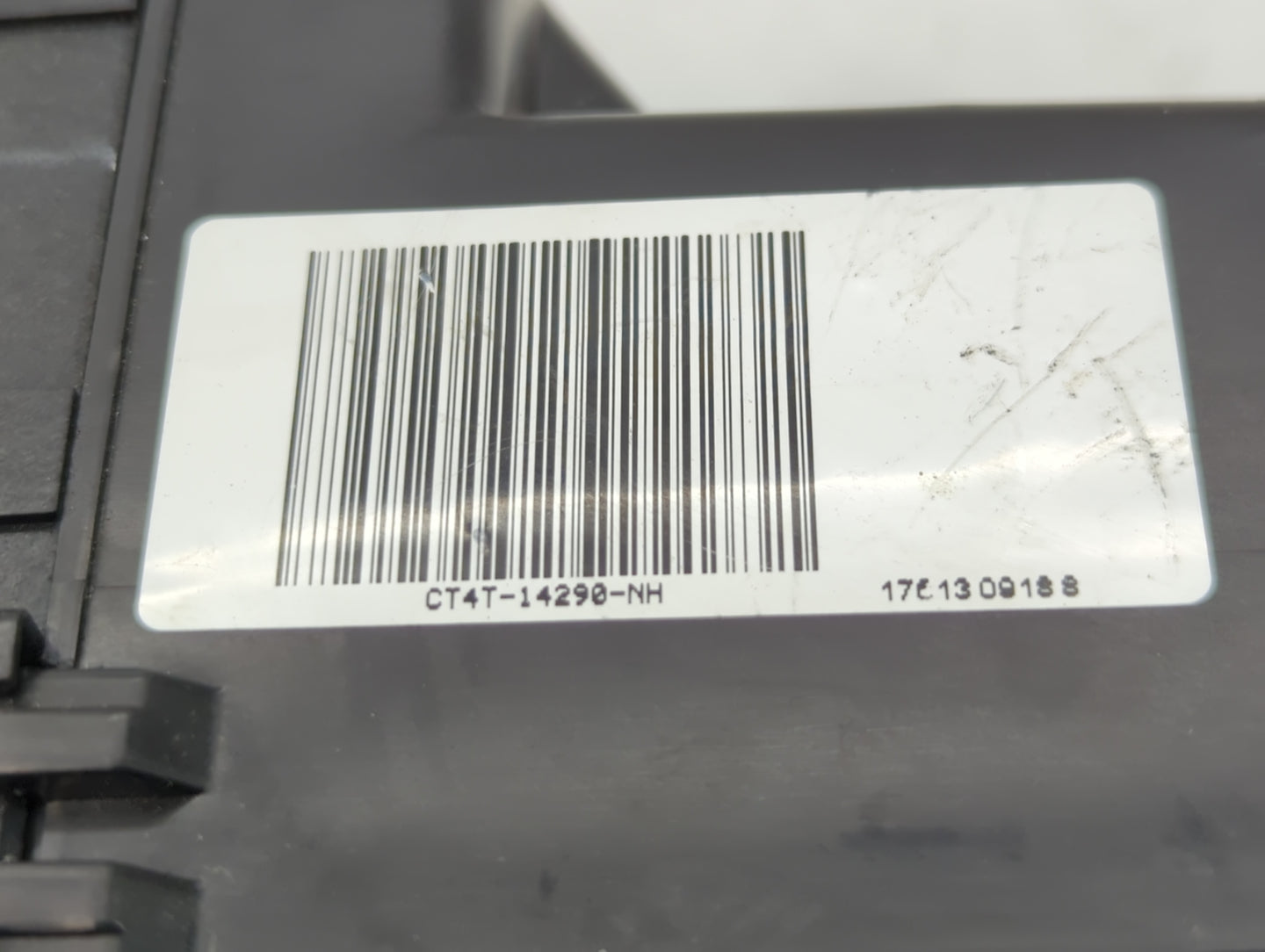 2012-2014 Ford Edge Fusebox Fuse Box Panel Relay Module P/N:CT4T-14290-NH Fits Fits 2012 2013 2014 OEM Used Auto Parts - Oem