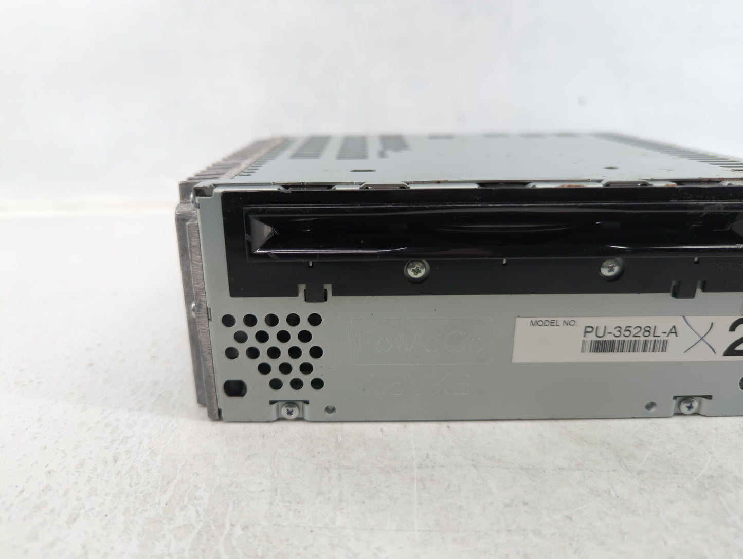 2013-2014 Ford Edge Radio AM FM Cd Player Receiver Replacement P/N:DT4T-19C107-BB DT4T-19C107-BA Fits Fits 2013 2014 OEM Use