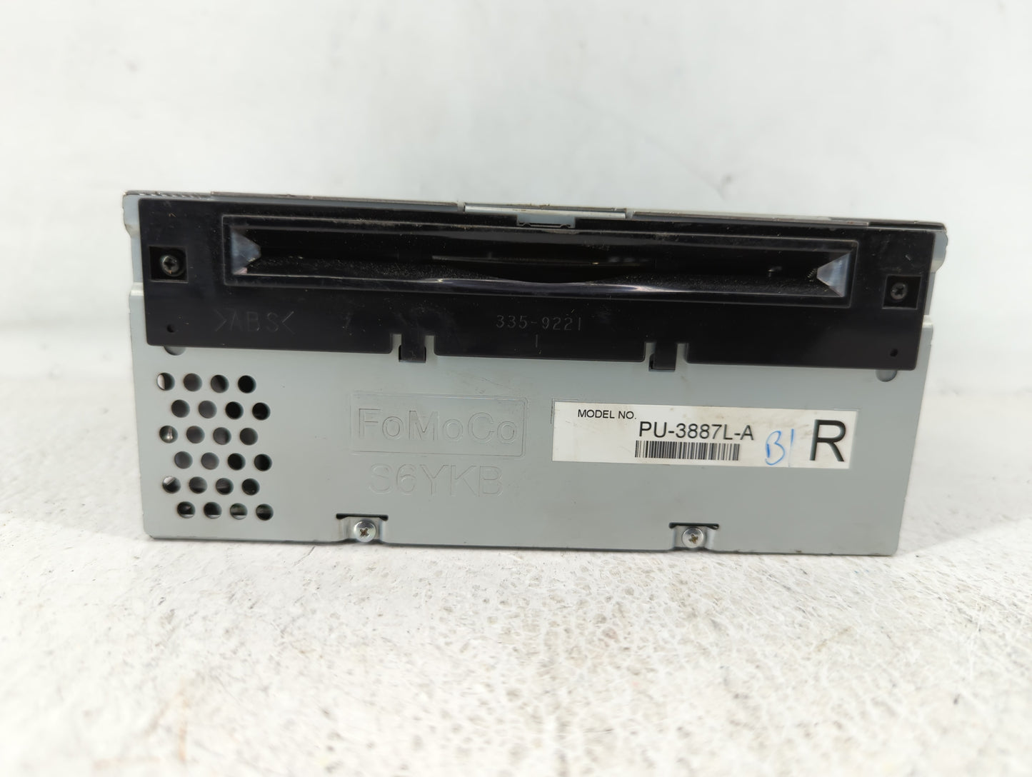 2013 Ford Edge Radio AM FM Cd Player Receiver Replacement P/N:DT4T-19C107-FA Fits OEM Used Auto Parts - Oemusedautoparts1.co