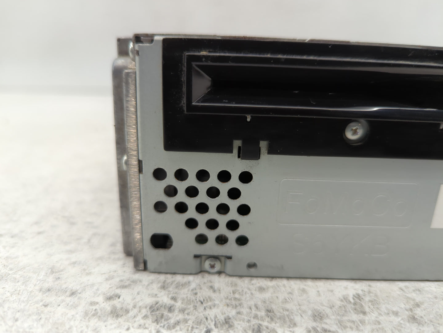 2013-2013 Ford Edge Am Fm Cd Player Radio Receiver - Oemusedautoparts1.com