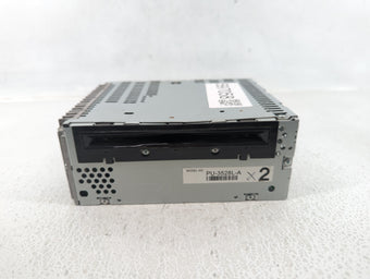 compare product 2013-2014 Ford Edge Am Fm Cd Player Radio Receiver 597058