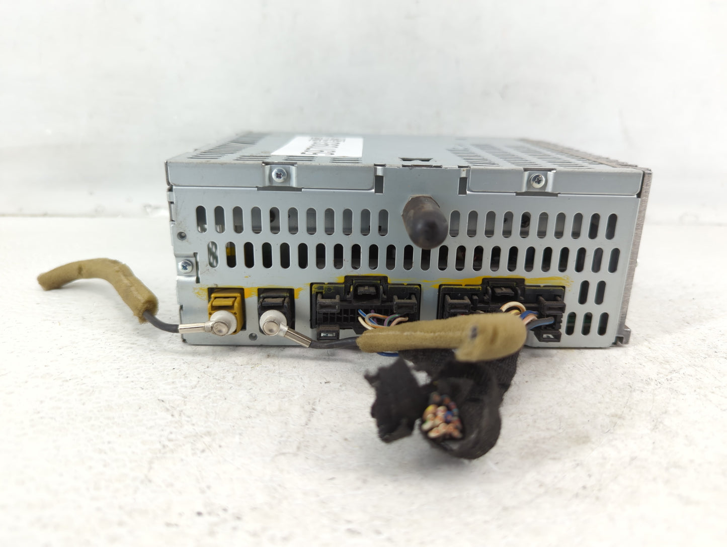2013-2014 Ford Edge Am Fm Cd Player Radio Receiver - Oemusedautoparts1.com