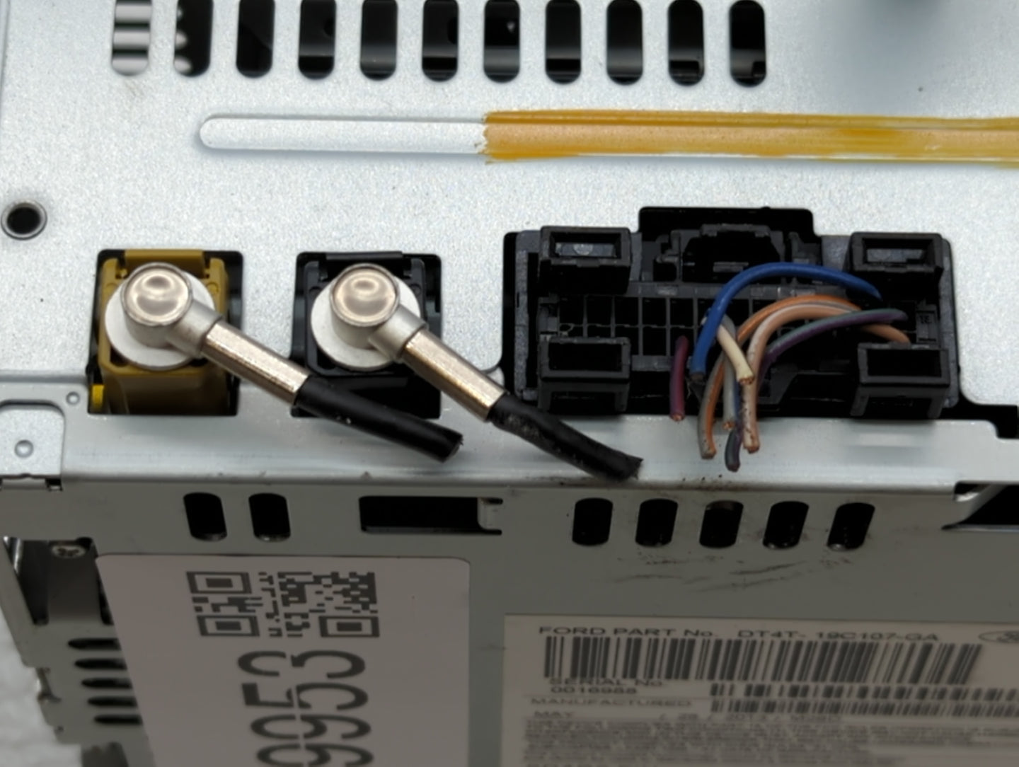2013-2013 Ford Edge Am Fm Cd Player Radio Receiver - Oemusedautoparts1.com