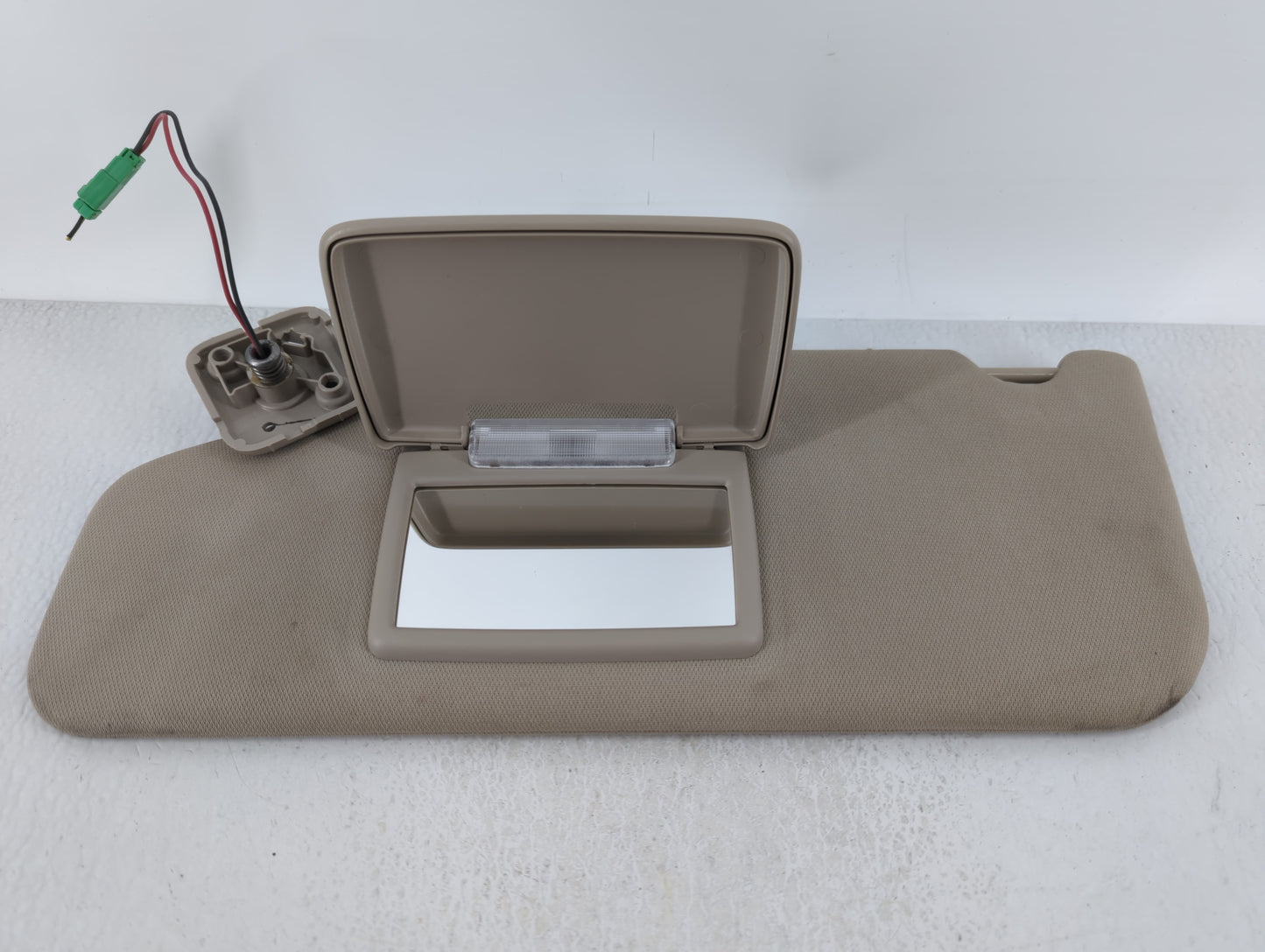 2011-2014 Ford Edge Sun Visor Shade Replacement Driver Left Mirror Fits Fits 2011 2012 2013 2014 OEM Used Auto Parts - Oemus