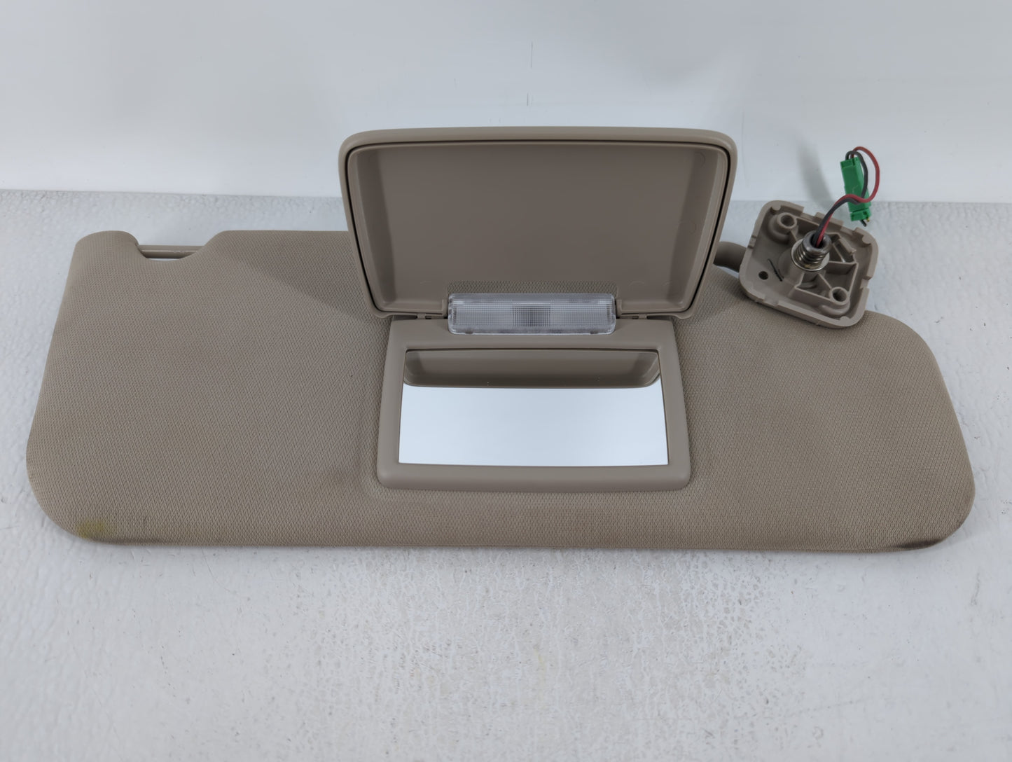 2011-2014 Ford Edge Sun Visor Shade Replacement Passenger Right Mirror Fits Fits 2011 2012 2013 2014 2015 OEM Used Auto Part