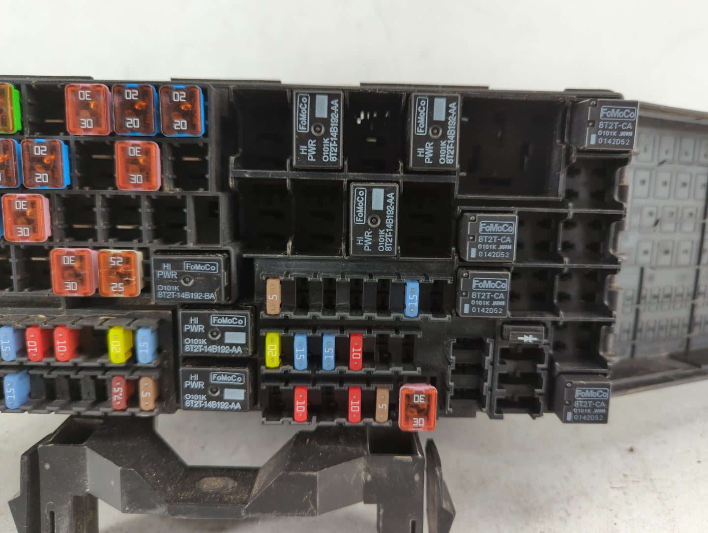 2012-2014 Ford Edge Fusebox Fuse Box Panel Relay Module P/N:CT4T-14290-NF Fits Fits 2012 2013 2014 OEM Used Auto Parts - Oem
