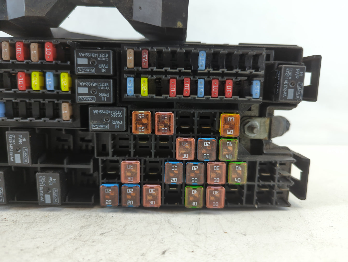 2012-2014 Ford Edge Fusebox Fuse Box Panel Relay Module P/N:CT4T-14290-BH Fits Fits 2012 2013 2014 OEM Used Auto Parts - Oem