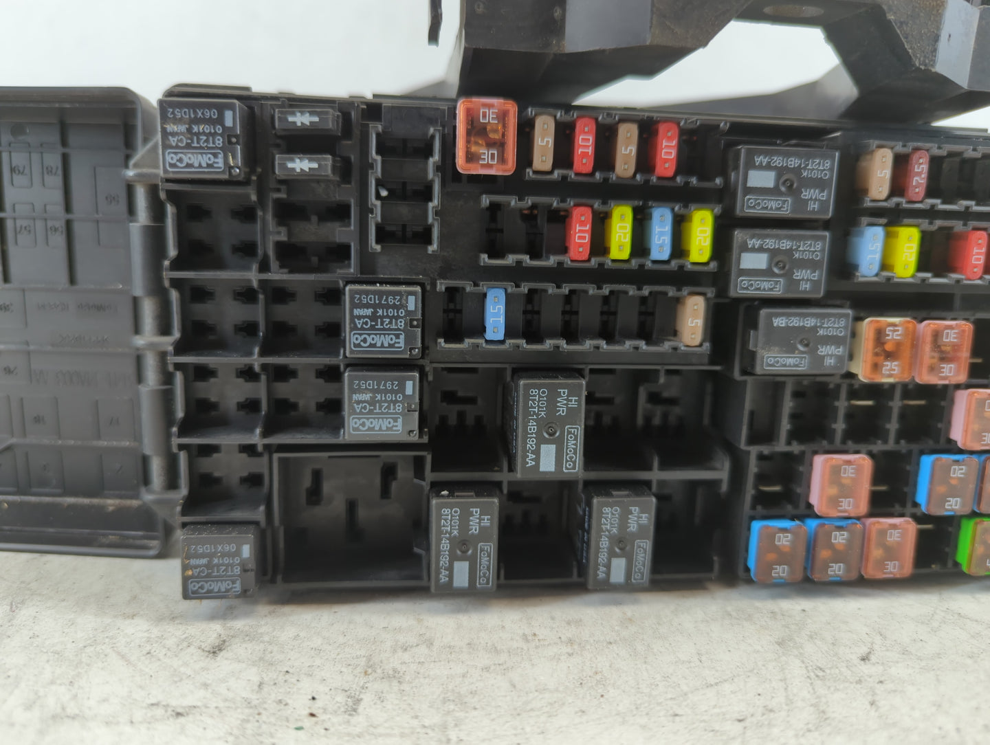 2012-2014 Ford Edge Fusebox Fuse Box Panel Relay Module P/N:CT4T-14290-BH Fits Fits 2012 2013 2014 OEM Used Auto Parts - Oem
