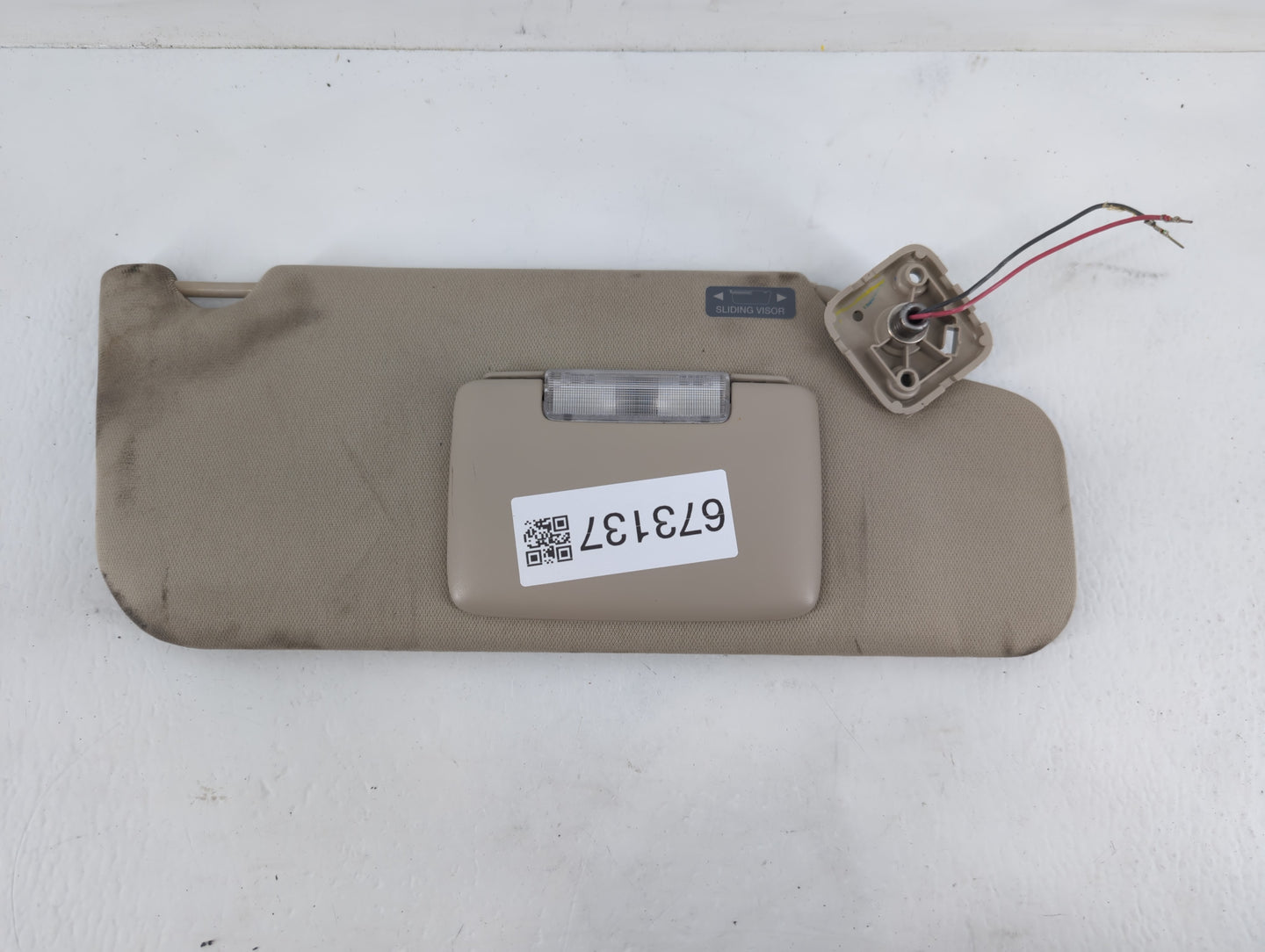 2011-2014 Ford Edge Sun Visor Shade Replacement Passenger Right Mirror Fits Fits 2011 2012 2013 2014 2015 OEM Used Auto Part