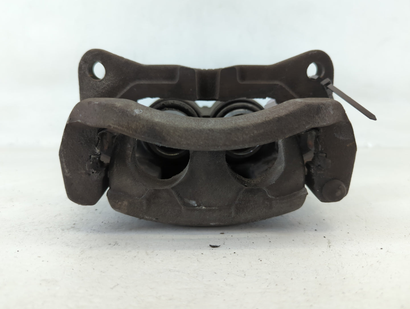 2011-2014 Ford Edge Rear Passenger Right Brake Caliper - Oemusedautoparts1.com